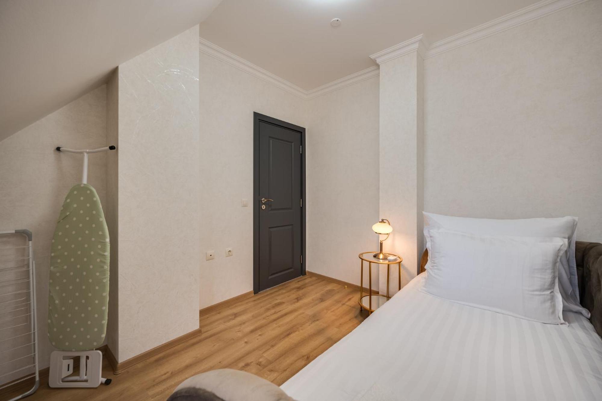 Prestige Central Apartments Varna Exterior foto