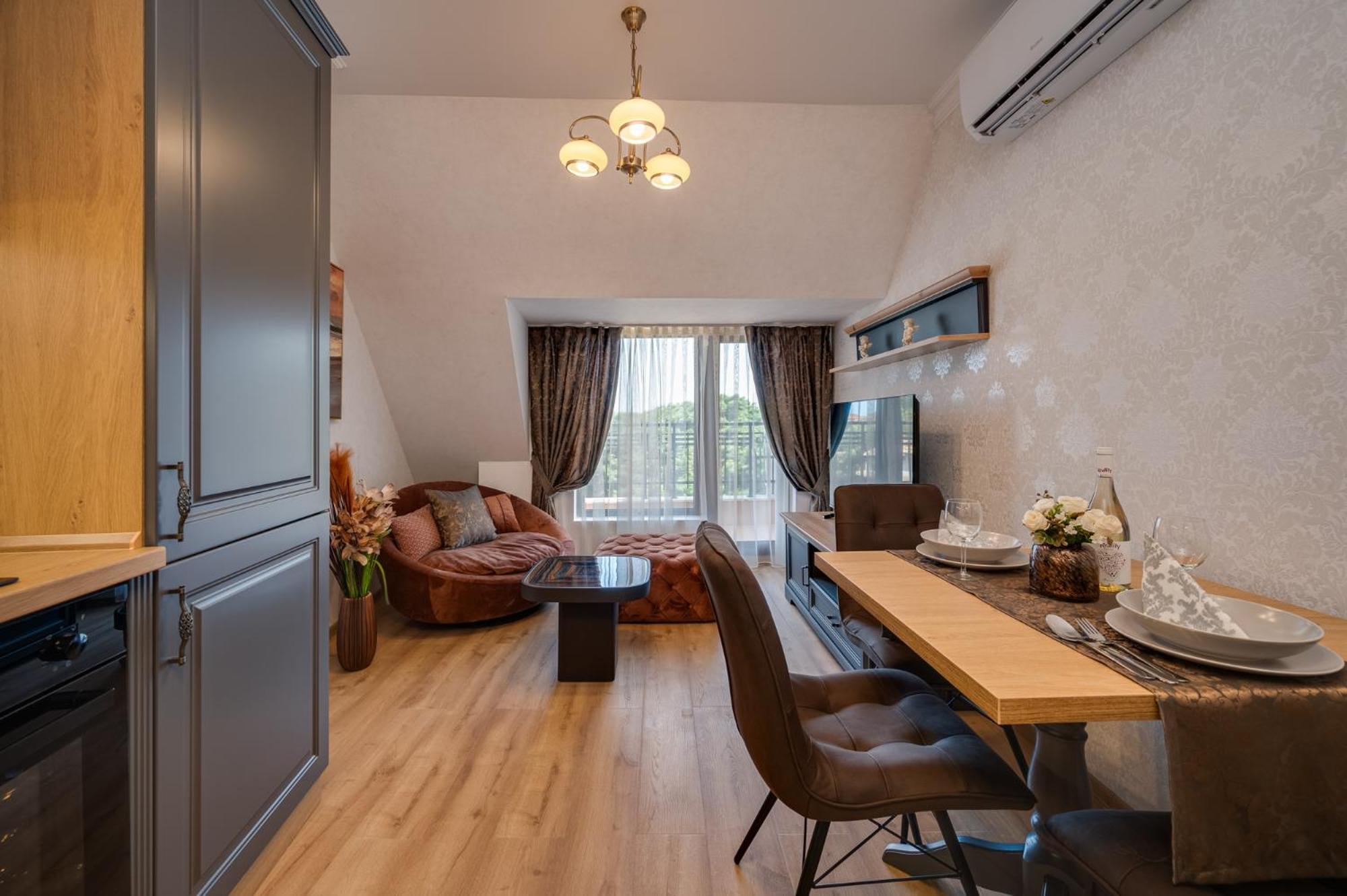 Prestige Central Apartments Varna Exterior foto